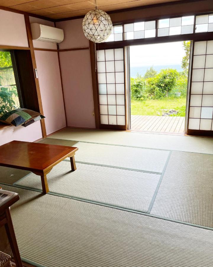 Guesthouse Papaya Shimoda  Exterior foto